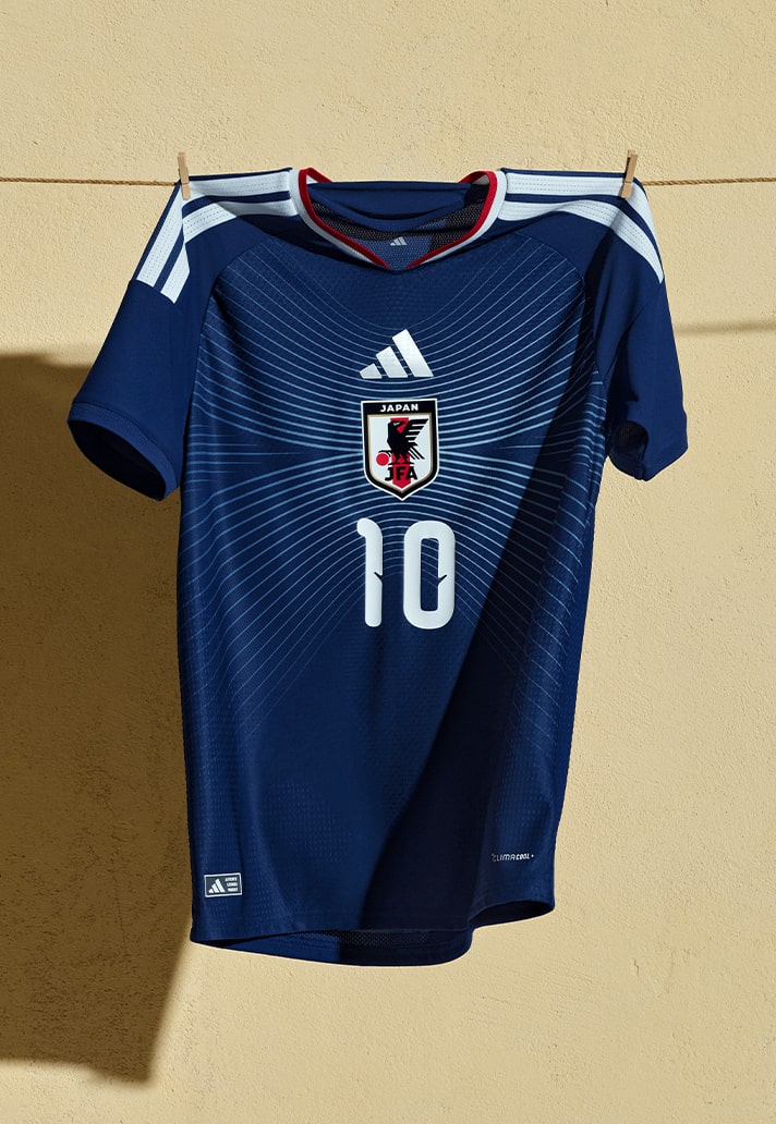 Adidas تكشف عن جميع أطقم المنتخبات الـ 22 الرئيسية لعام 2026